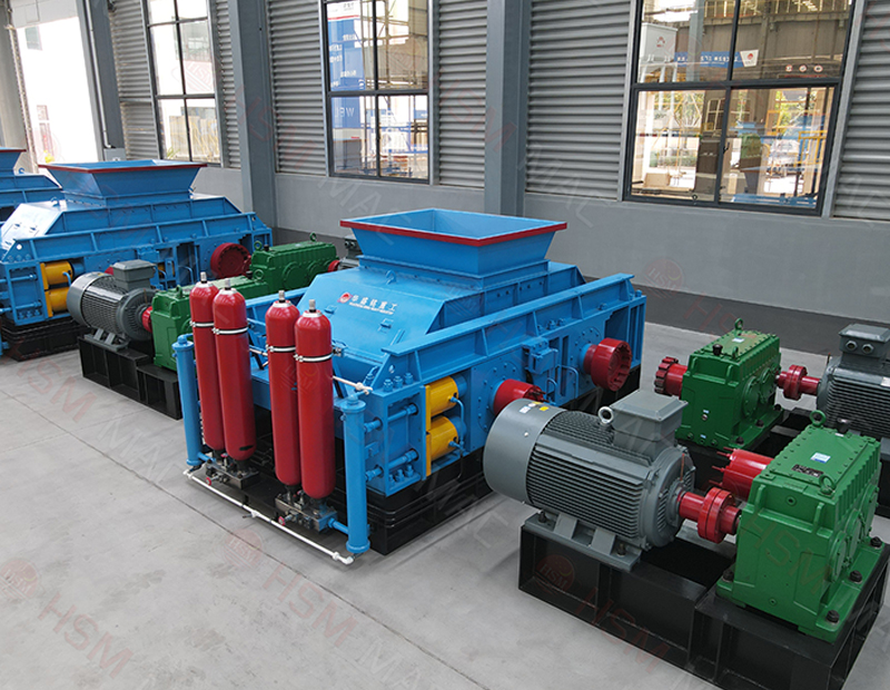 輝綠巖太硬難制砂？對輥制砂機(jī)輥皮耐磨，專破硬料產(chǎn)量穩(wěn)