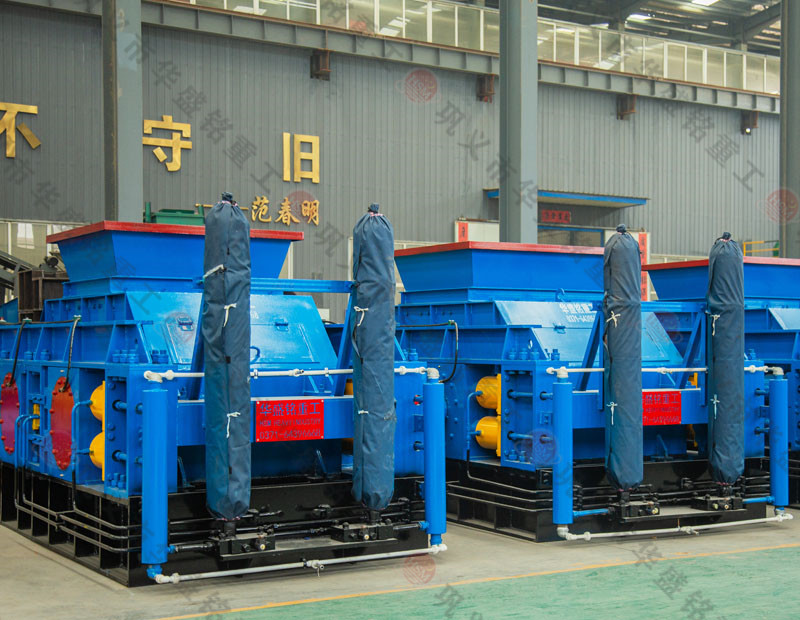 瓜米石制砂設(shè)備型號(hào)選擇，對(duì)輥制砂機(jī)報(bào)價(jià)是多少？